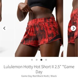 Lululemon Hotty Hot Shorts